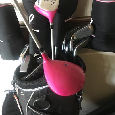 Ladies Wilson golf clubs
