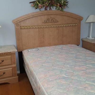 (5) piece bedroom set with cathedral style headboard