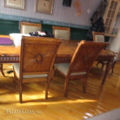HOFFMAN KOOS STUNNING DINING ROOM SUITE WITH 8 CHAIRS