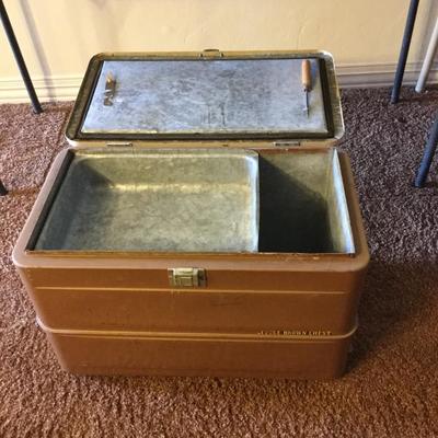 Vintage cooler with all parts still there 