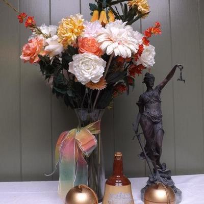 WVT024 Vintage Bronze and Beautiful Flowers 
