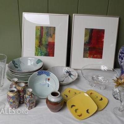 WVT030 Art, Ginger Jar, Vases & Assorted Dishes
