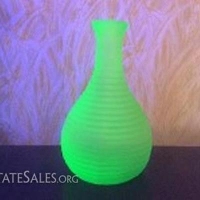 Frigidaire Vaseline Uranium Glass Water Bottle