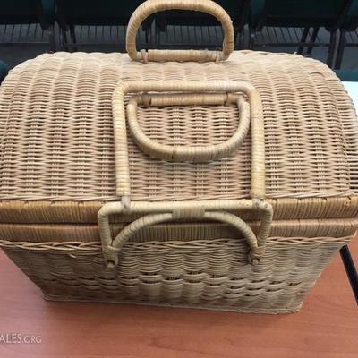 Picnic basket