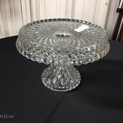 Glass cake plate
