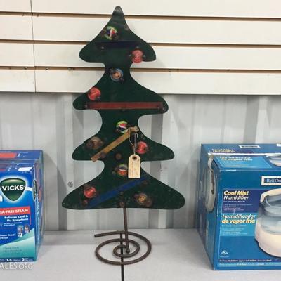 Metal tree