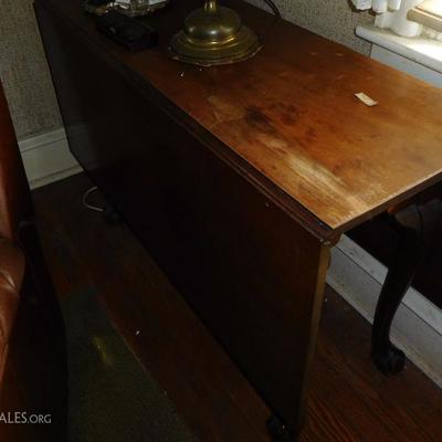 Drop Leaf