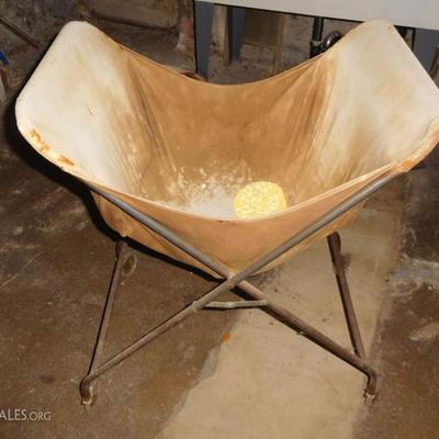 Vintage Clothes Basket