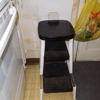 Vintage Metal Stool/Chair