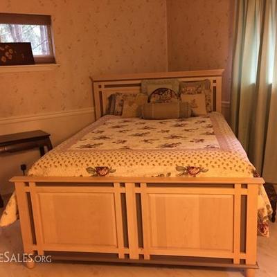 Mission/Craftsman Style Bed (Headboard and Footboard) Mattress Sold separately

