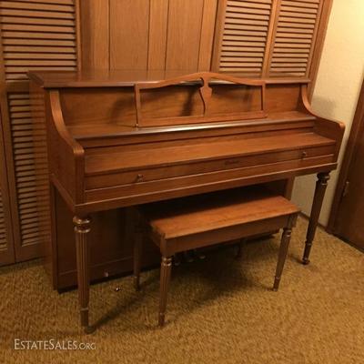 Thomas Upright Piano - Nice Sound