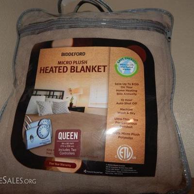 Queen Heated Blanket $30.00