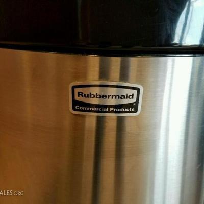 Rubbermaid Commercial trash can 