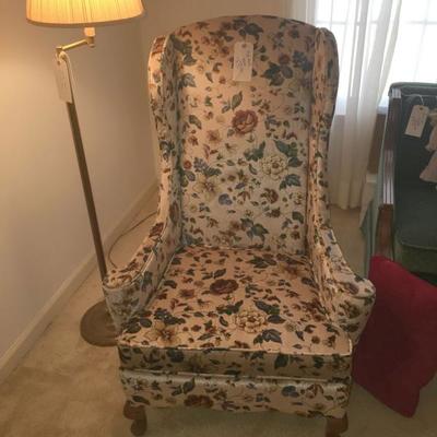 VERY CLEAN WING BACK CHAIR