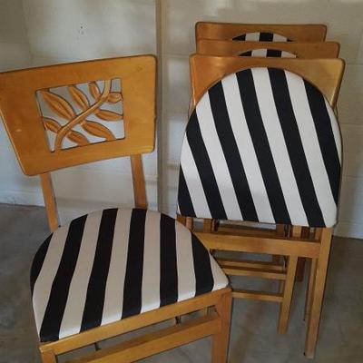 Set of 4 Vintage, Stakmore , folding chairs