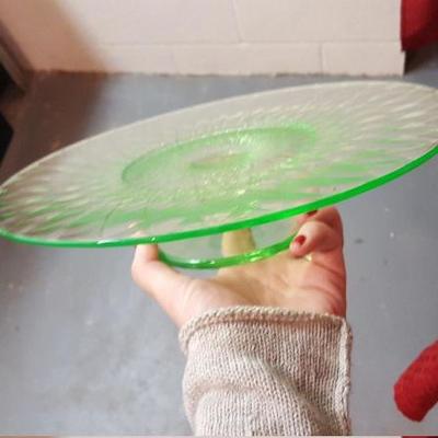 Uranium glass cake plate