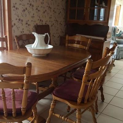 Large dining room table with 6 chairs