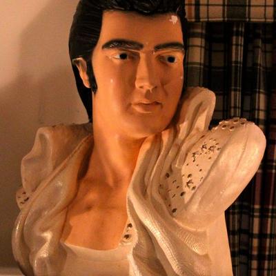 Plaster bust of Elvis - 20