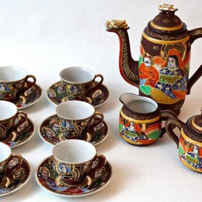 Japanese tea set with 6 cups & saucers