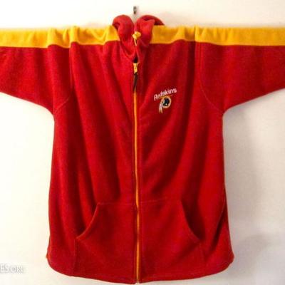 Washington Redskins memorabilia including jacket, ball cap, T shirt, reading pillow, drink insulation jacket, key chain, and more.