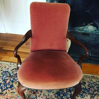 1930's antique side chair in great condition. 19