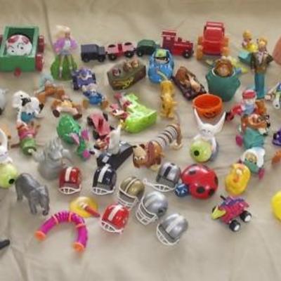 JHA003 Another Huge Grab Bag 1990's Fast Food Toys & More
