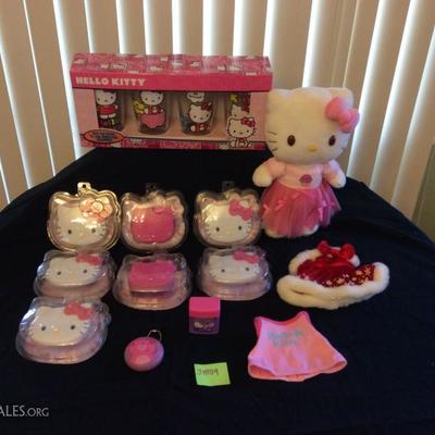 JYR009 Hello Kitty! Glasses, Doll, Purse & More
