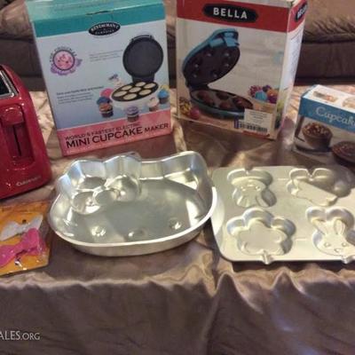 KEB010 Baking Necessities and More!
