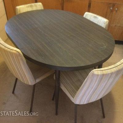 MLT007 Vintage Formica Dining Table & Metalcraft Chairs 

