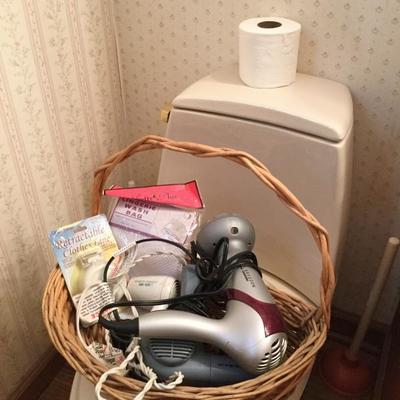 Bathroom items 