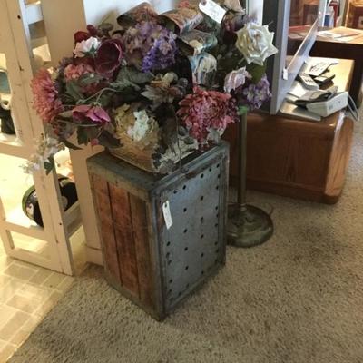 Vintage crate  and flowers 