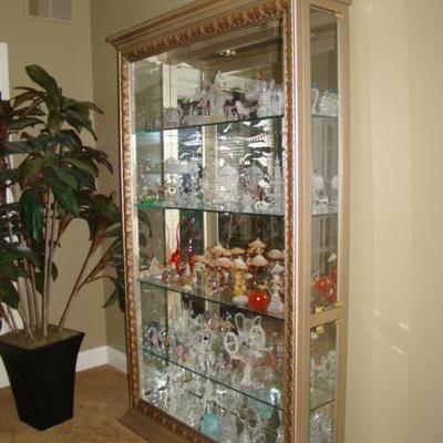 glass curio cabinet 