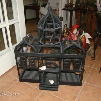 Black bird cage 
