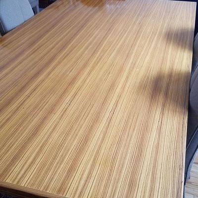 Beautiful tiger wood table, 8 chairs