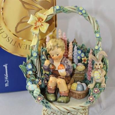 M.I. Hummel -  One set: goebel Easter Morning Ltd.