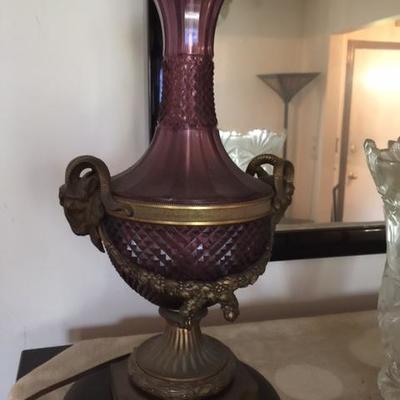 PAIR OF BACCARAT LAMPS WITH AMETHYST COLOR CRYSTAL
