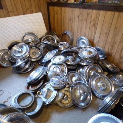Hundreds of hubcaps
