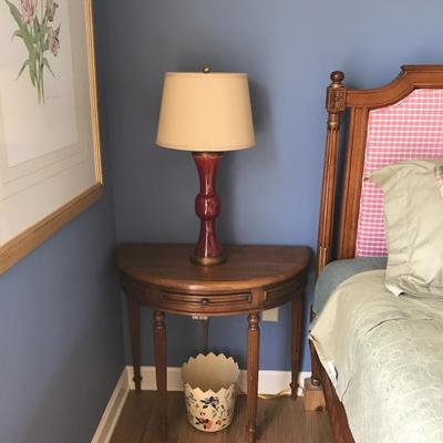 Baker Side Table and Decorator Lamp
