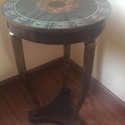 Lovely End Table