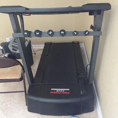  Pro-form treadmill excellent   