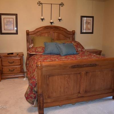 Queen size wood bed with 2 nightstands