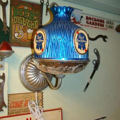 pabst blue ribbon beer lamp 