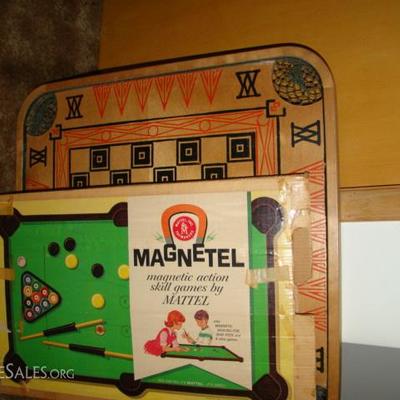 vintage board game magnetel 