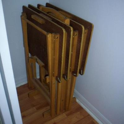 Set of 4 wood TV trays