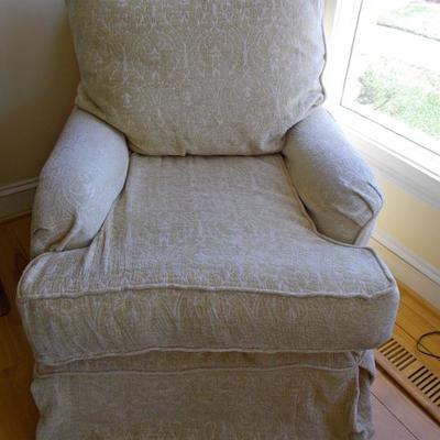 Upholstered arm chair $225
30 X 41 X 34