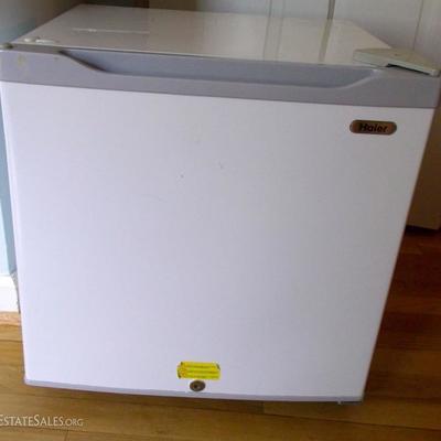 Haler refrigerator $40