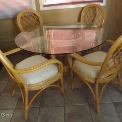 WNT008 Vintage Rattan Dining Table and Chairs
