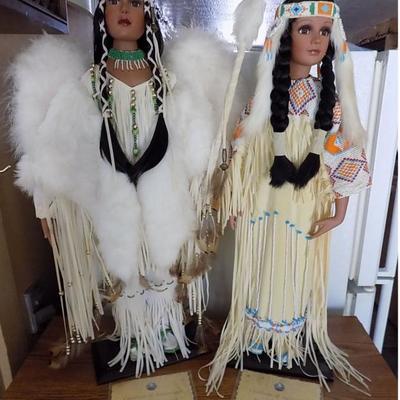 WNT097 Gorgeous Native American Dolls
