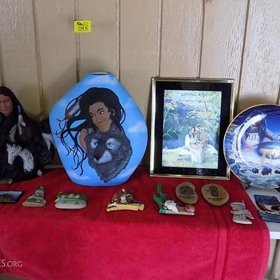 WNT095 Native American Figurines, Dreamcatcher, Plate, Magnets 
