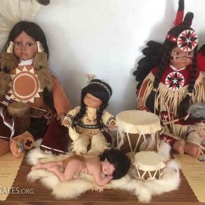WNT077 Fantastic Native American Dolls
